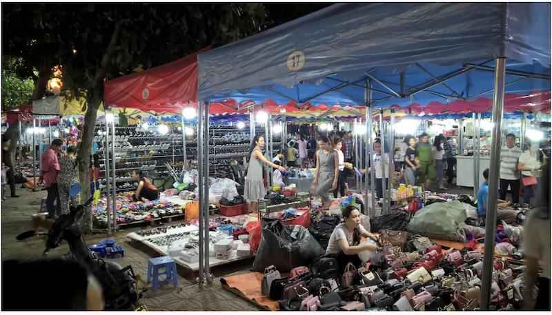 Lưu ý về giá cả và mua sắm